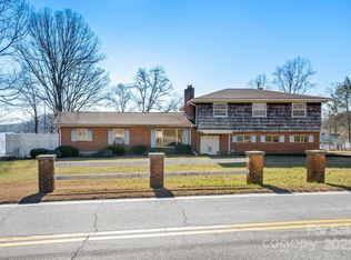 4186 Lake James Rd, Marion, NC 28752