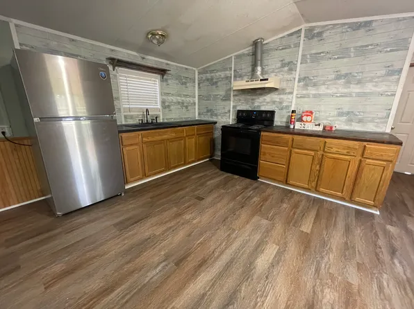 138 Bridges St #1, Buena Vista, GA 31803