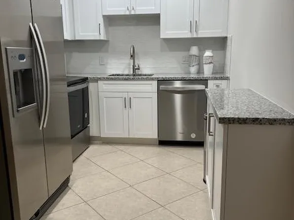 750 SW 133rd Ter APT C106, Hollywood, FL 33027