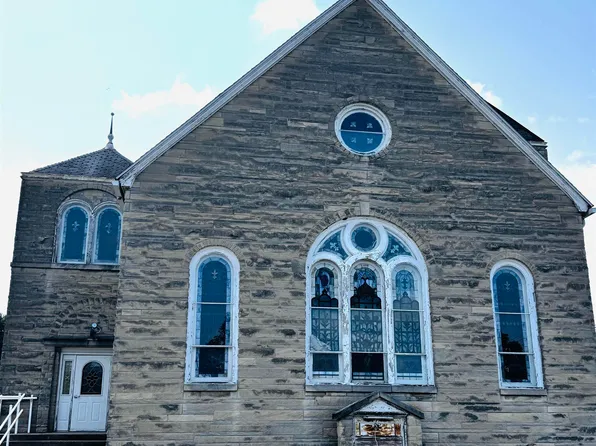 323 N Montgomery St, Bremen, IN 46506