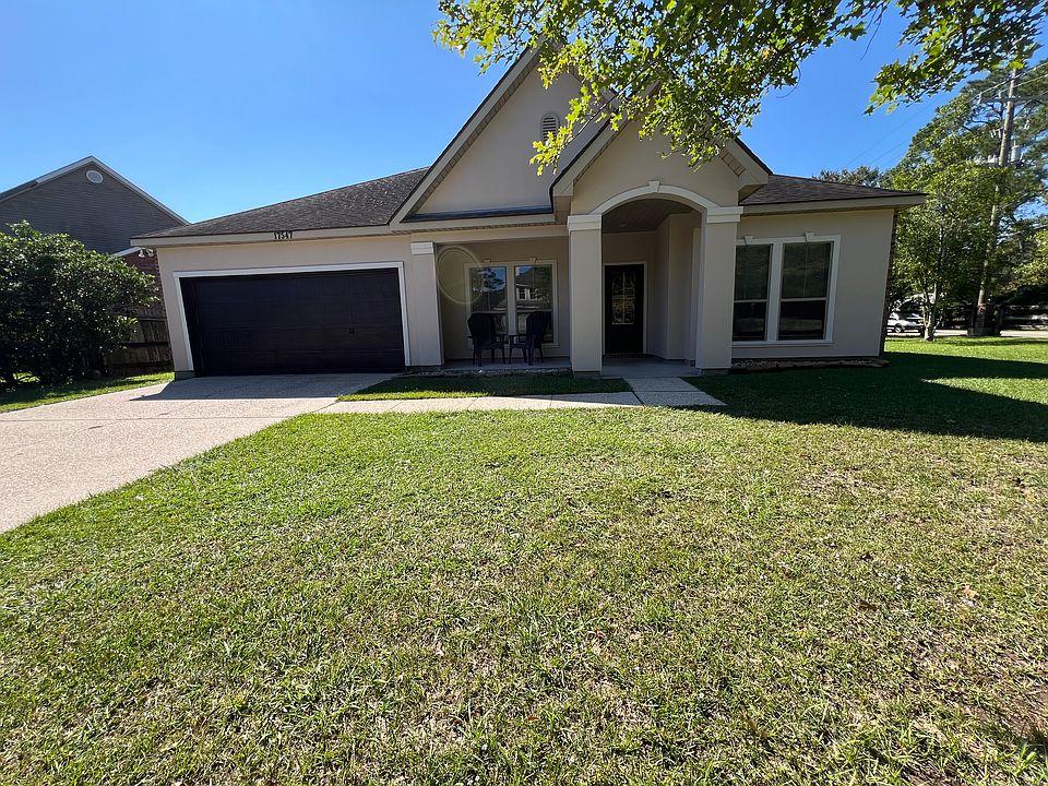 1st image of 17547 Rosemont Dr