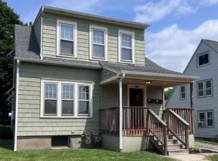 2007 Tracy St, Endicott, NY 13760