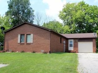 1226-1228 Northpointe Dr, Mooresville, IN 46158