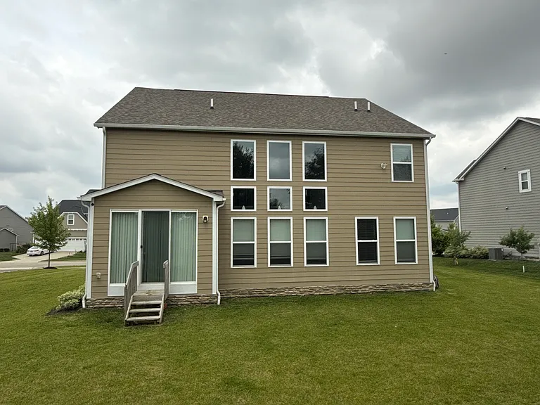 9398 Dewitt Dr — Photo 3