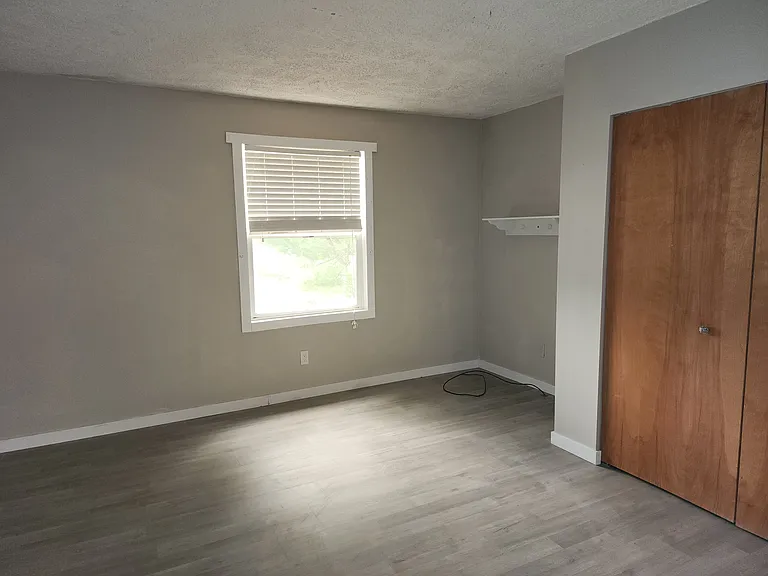 4416 Eagle Crest Dr — Photo 8