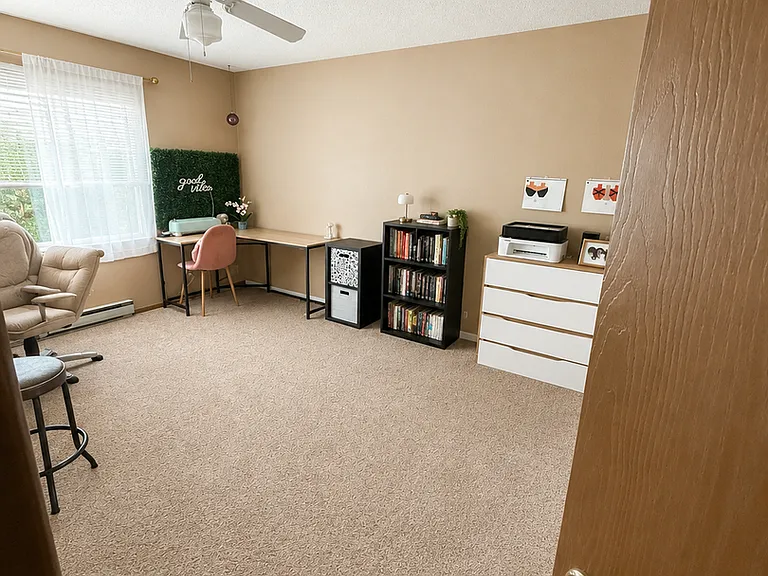 1040 Terrace Dr — Photo 8