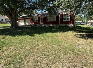 623 W Mason St, Odessa, MO 64076