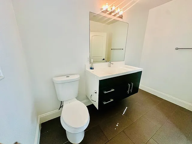 728 N Atlantic Blvd #B — Photo 8