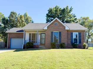 2007 Windroe Dr, Clarksville, TN 37042