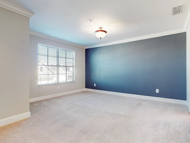 2093 Newark Ln — Photo 16