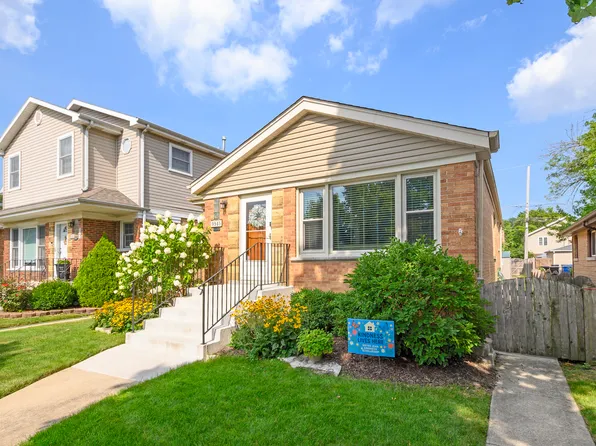 9945 S Washtenaw Ave, Chicago, IL 60655