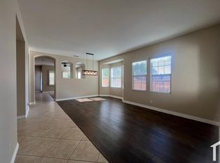 593 Lone Oak Pl, Chula Vista, CA 91914