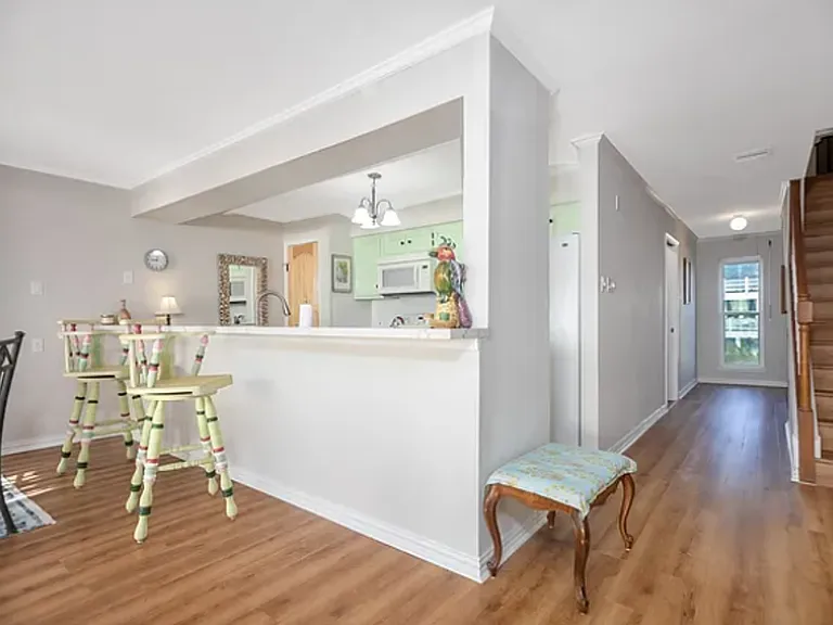 8316 Seawall Blvd #5 — Photo 12