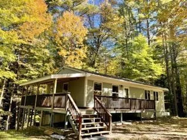 17 Haggetts Way, Bridgton, ME 04009