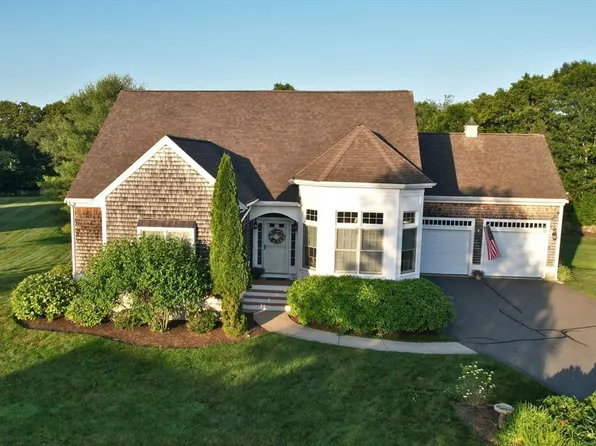 75 Country Way #75, South Dartmouth, MA 02748