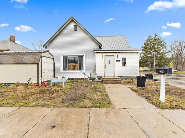 405 S 7th St, Clinton, IN 47842