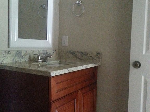 2nd image of 103 Hollyhock Dr