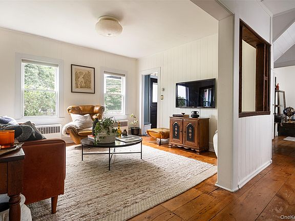 5th image of 9 Washington Avenue