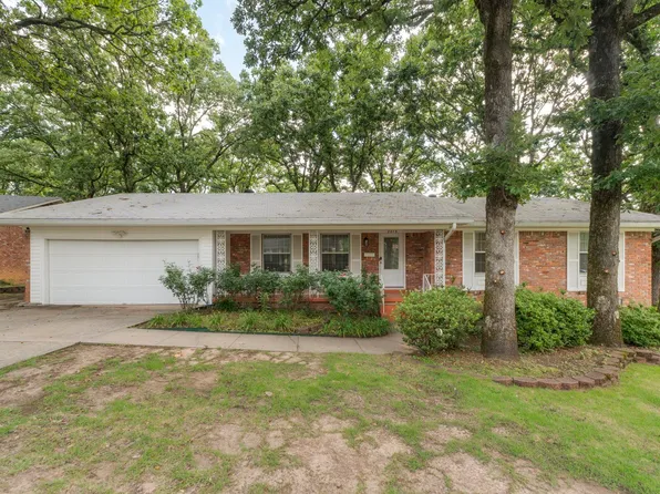 2213 Crestwood Rd, N Little Rock, AR 72116