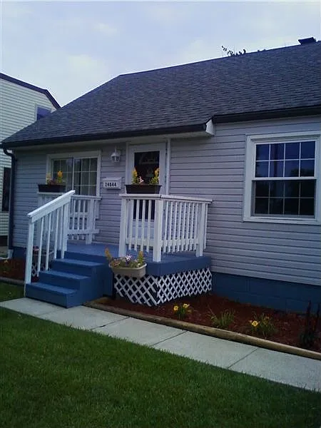 24844 Hayes Rd photo 1