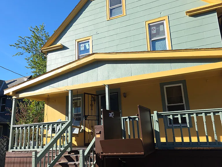 8703 Force Ave — Photo 2