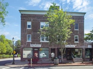 105 Newtown Ln APT 7, East Hampton, NY 11937