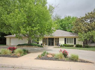 6302 Calumet Rd, Amarillo, TX 79106