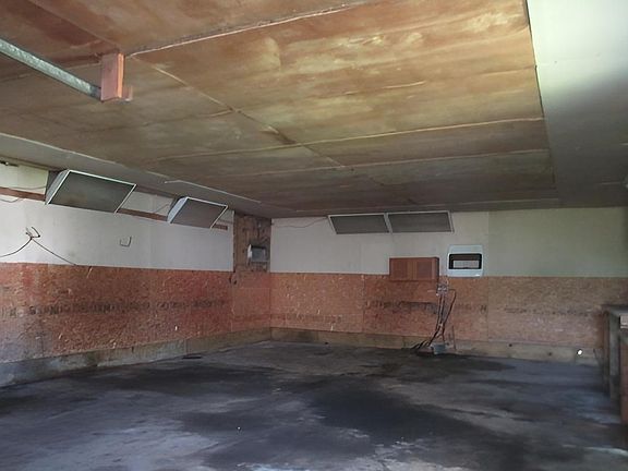 2nd image of 106 Brisbane Ln