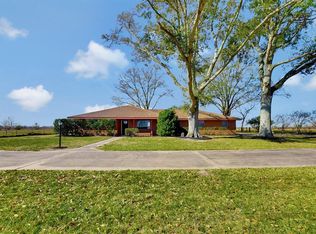 16611 Warren Ranch Rd, Hockley, TX 77447