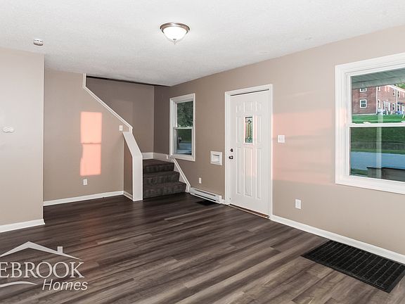 3rd image of 5530 Dunning Pl