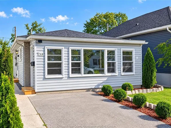 744 McKay Ave, Windsor, ON N9B 2A1