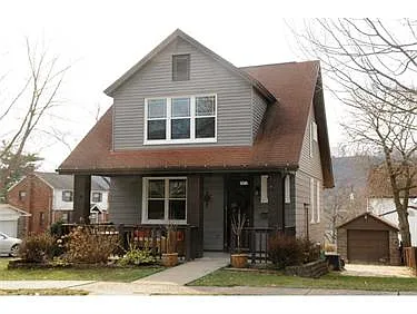 731 4th St photo 1
