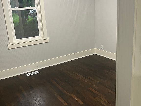 5th image of 1016 High St