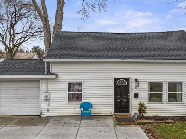 65 N Seneca St, Rittman, OH 44270