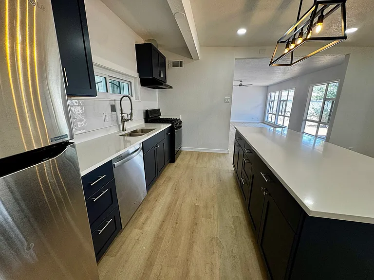 5102 Beals Dr — Photo 11