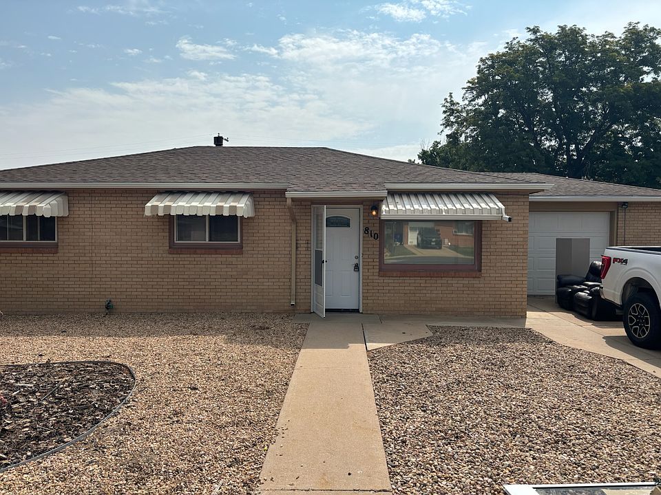 1st image of 810 28th Ave