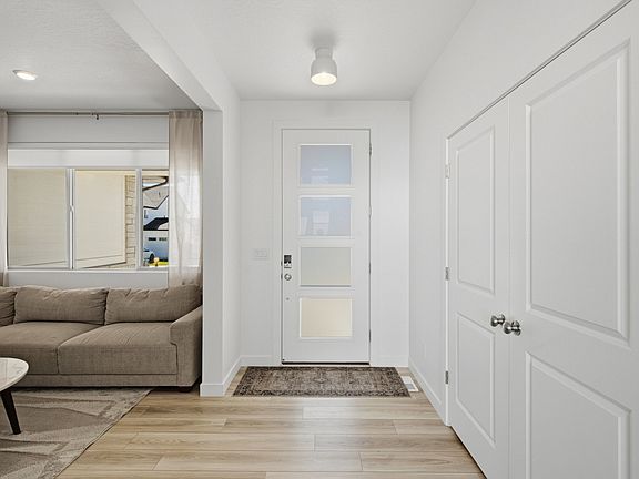 5th image of 3411 S Snowberry Dr