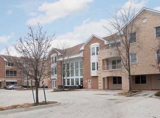 2350 Chestnut Ave, Chicago, IL 60026