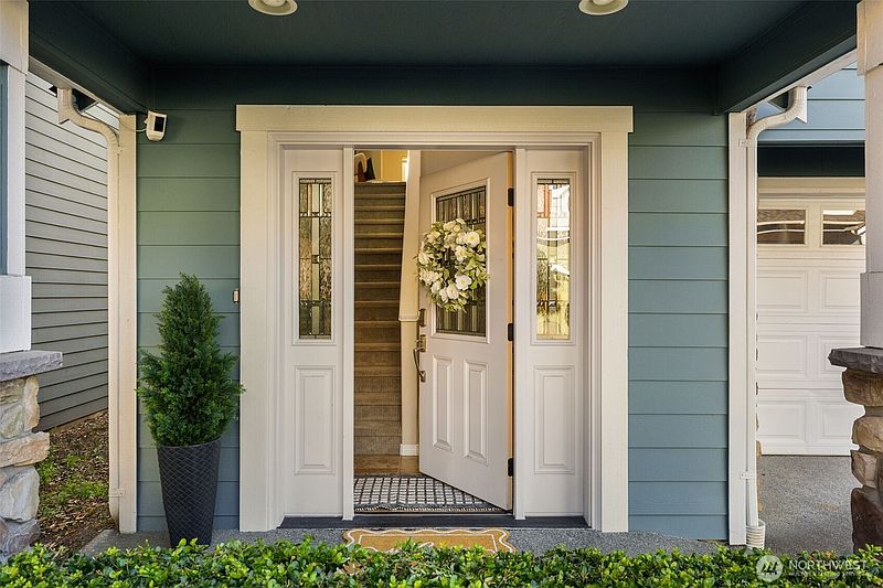 3rd image of 17904 20th Avenue SE