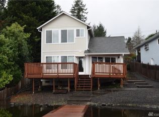 720 E Island Lake Dr, Shelton, WA 98584