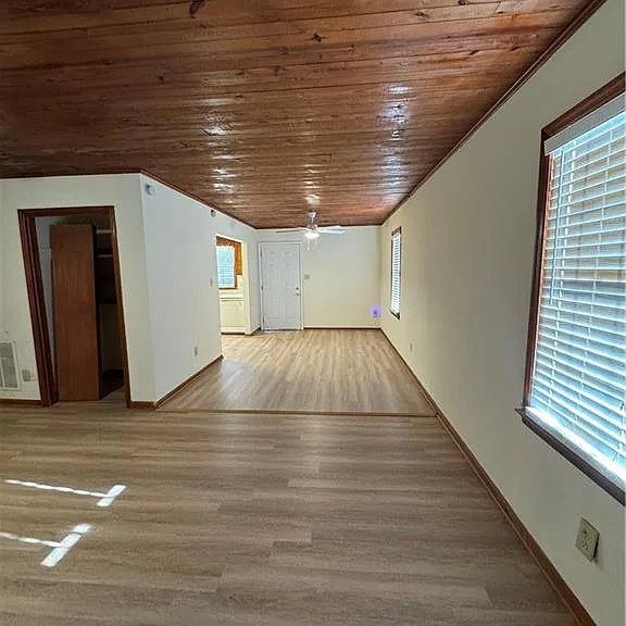3599 Ridge Rd SE — Photo 12