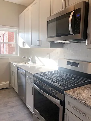 Rented by NY Space Finders Inc. | media 8