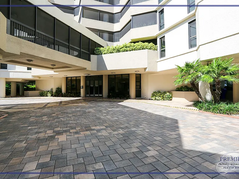 4551 Gulf Shore Blvd N #301 — Photo 57