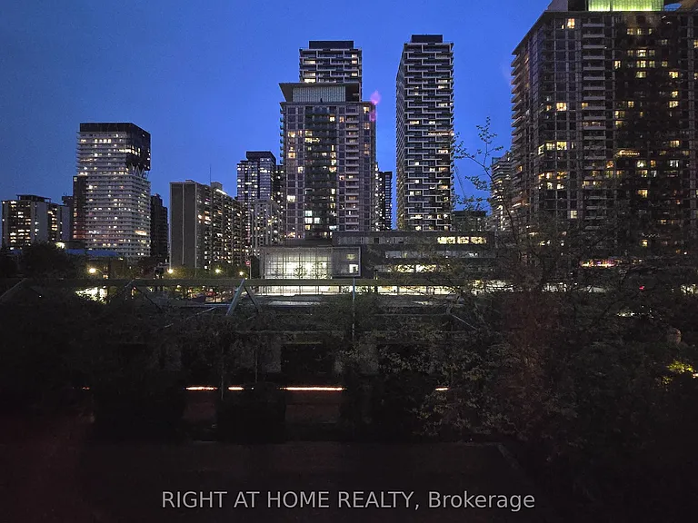 7 Broadway Ave #311 — Photo 17