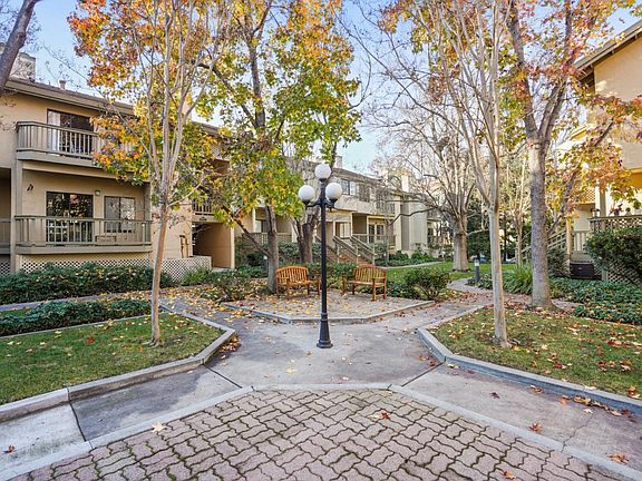 5th image of 1905 Magdalena Cir APT 34