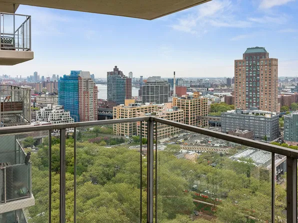 75 Henry St APT 27G, Brooklyn, NY 11201