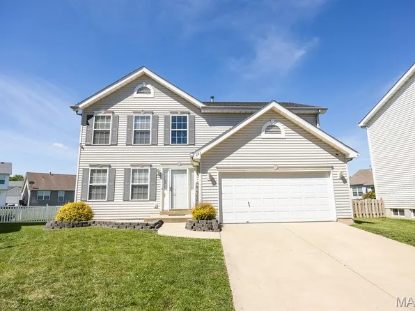 241 Brookmanor Ct, Belleville, IL 62221