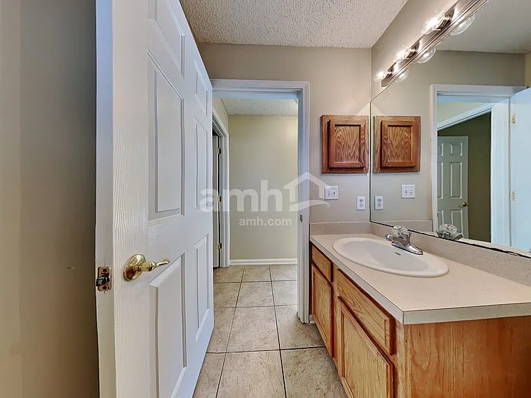 2720 Cold Creek Blvd — Photo 13