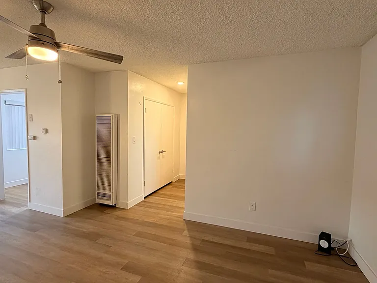 310 S Anza St — Photo 13