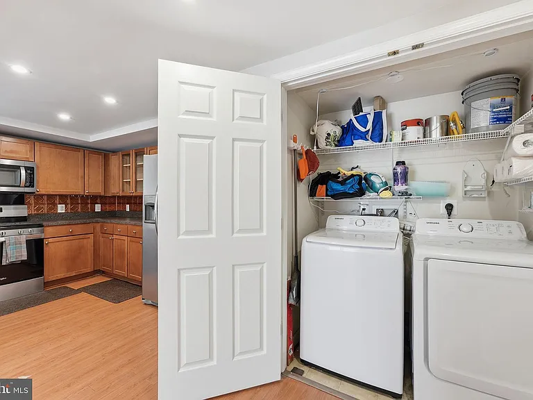 1329 N Van Dorn St — Photo 10